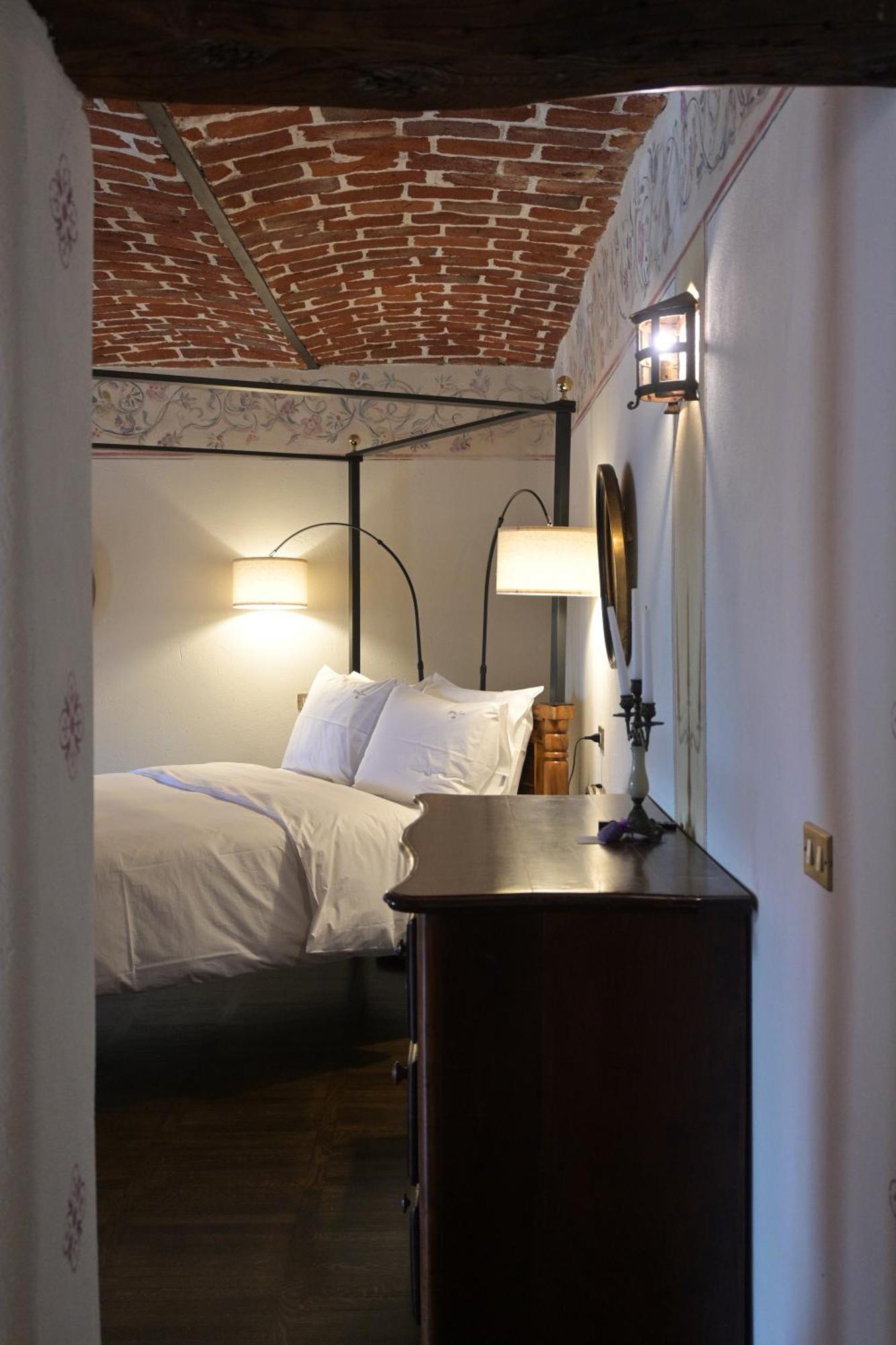 Relais Conac 1888 - Luxury B&B - Adults Only Castelnuovo Don Bosco Bagian luar foto
