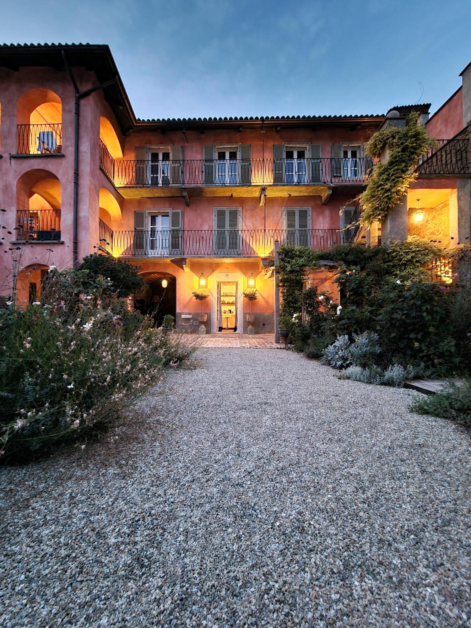 Relais Conac 1888 - Luxury B&B - Adults Only Castelnuovo Don Bosco Bagian luar foto